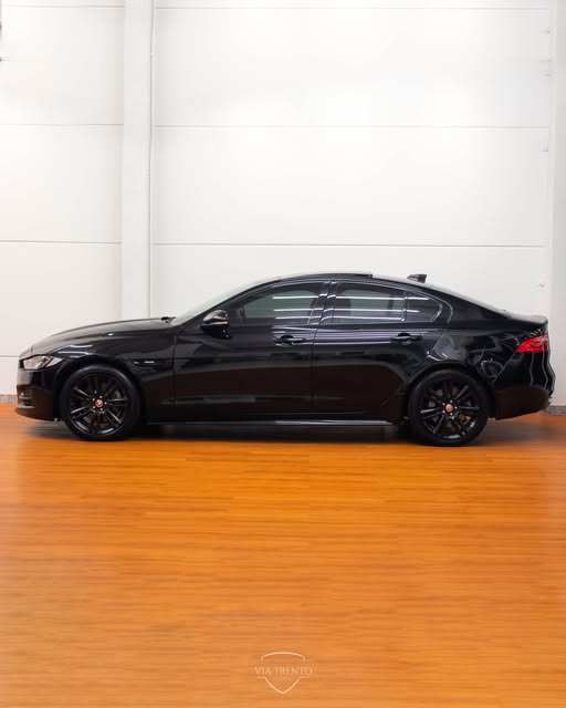 JAGUAR XE R-SPORT - Imagem 2