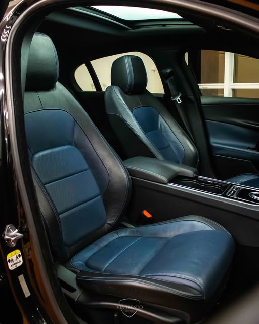 JAGUAR XE R-SPORT - Imagem 9