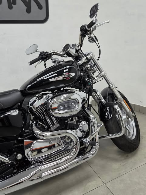 HARLEY-DAVIDSON SPORTSTER XL1200 CUSTOM - Imagem 6