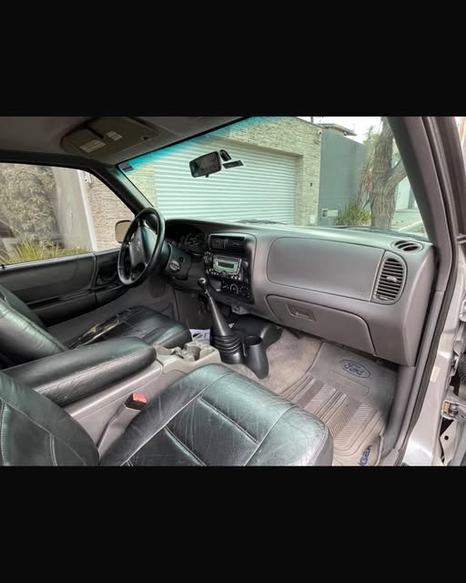 FORD SUPER CAB XLT - Imagem 2
