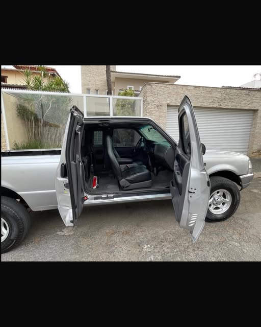 FORD SUPER CAB XLT - Imagem 4