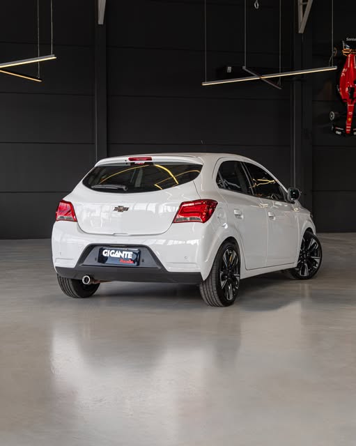 CHEVROLET ONIX LT - Imagem 2