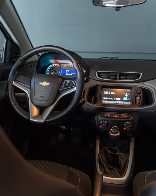 CHEVROLET ONIX LT - Imagem 3
