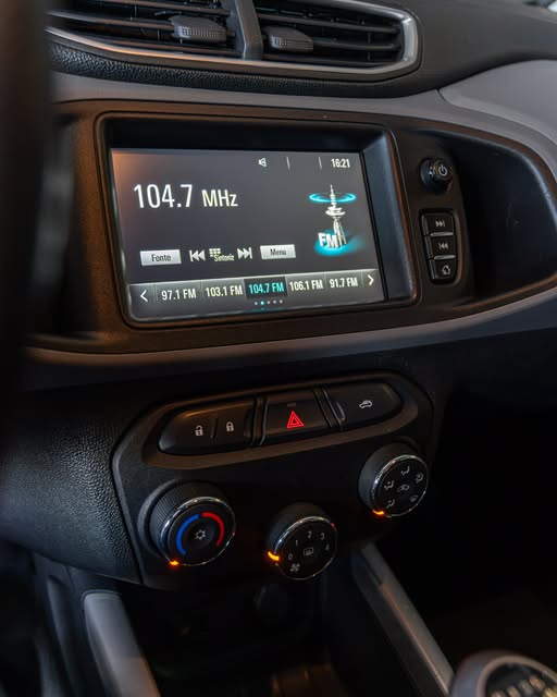 CHEVROLET ONIX LT - Imagem 8