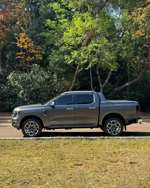 FORD RANGER LIMITED 3.0 V6 TURBO DIESEL 4X4 AUTOMÁTICA - Imagem 4