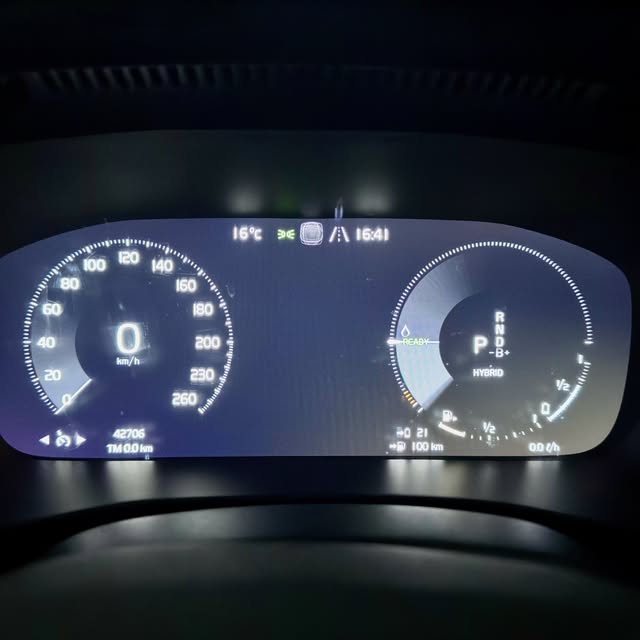 VOLVO XC40 INSCRIPTION EXPRESSION - Imagem 10