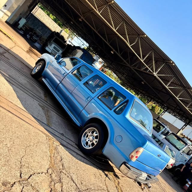 FORD F-350 - Imagem 12