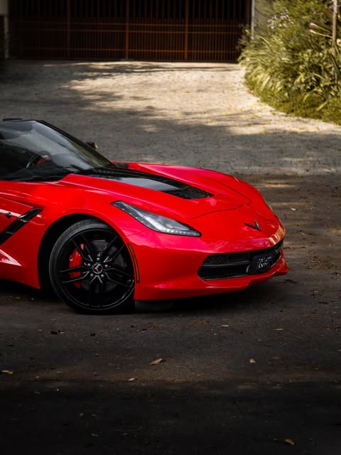 CHEVROLET CORVETTE STINGRAY Z51 - Imagem 2