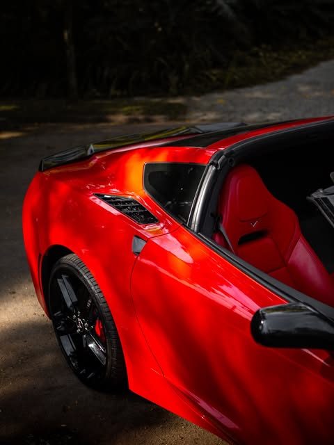 CHEVROLET CORVETTE STINGRAY Z51 - Imagem 3