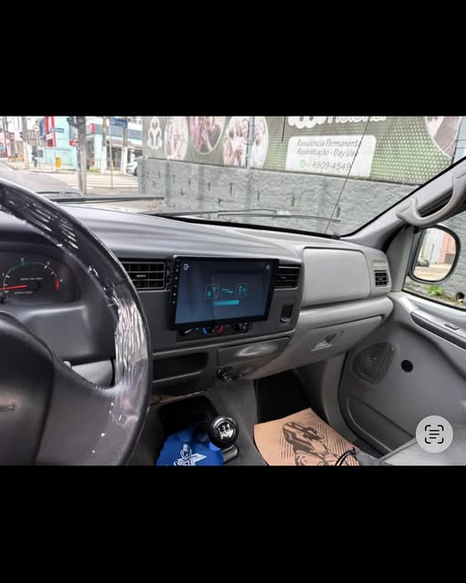FORD F-250 - Imagem 6