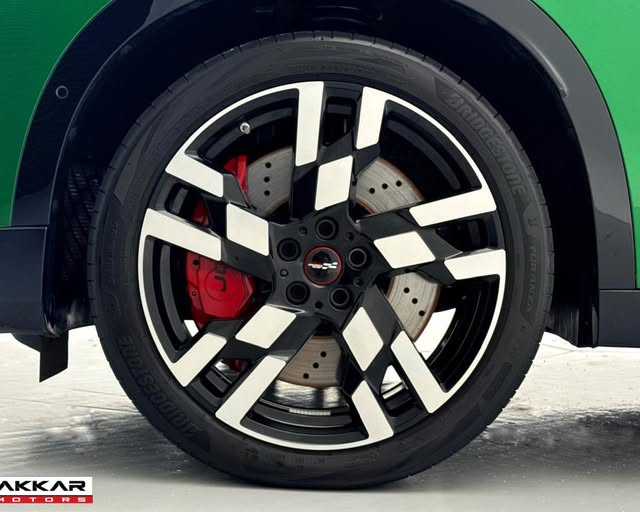 MINI COUNTRYMAN JCW - Imagem 6