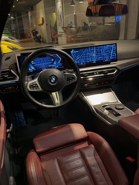 BMW 320I M SPORT - Imagem 8