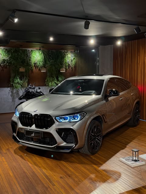 BMW X6 M COMPETITION - Imagem 17