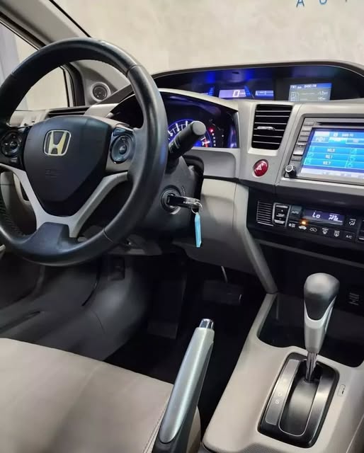 HONDA CIVIC EXS - Imagem 3