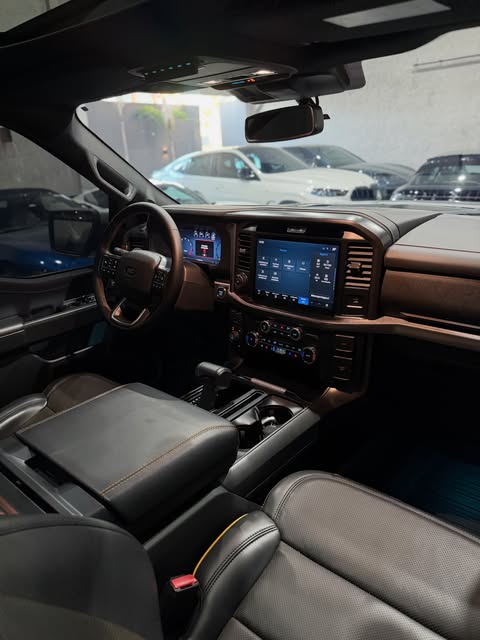 FORD F-150 TREMOR - Imagem 13