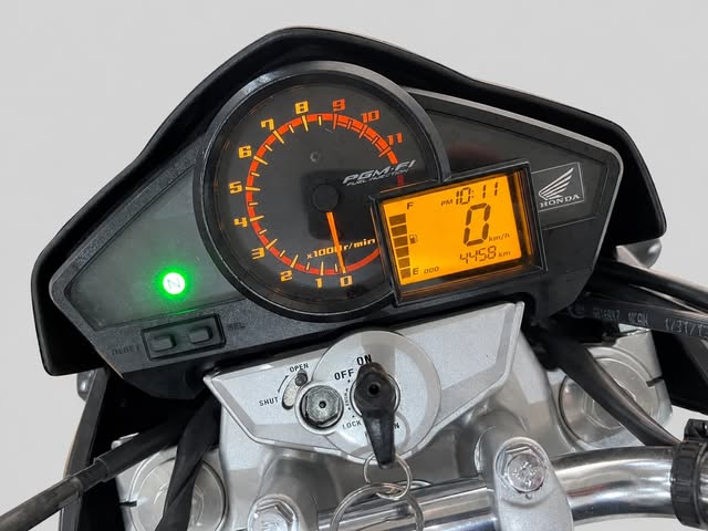 HONDA CB 300R - Imagem 6