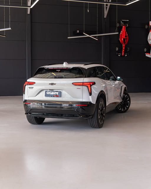 CHEVROLET BLAZER EV RS - Imagem 2