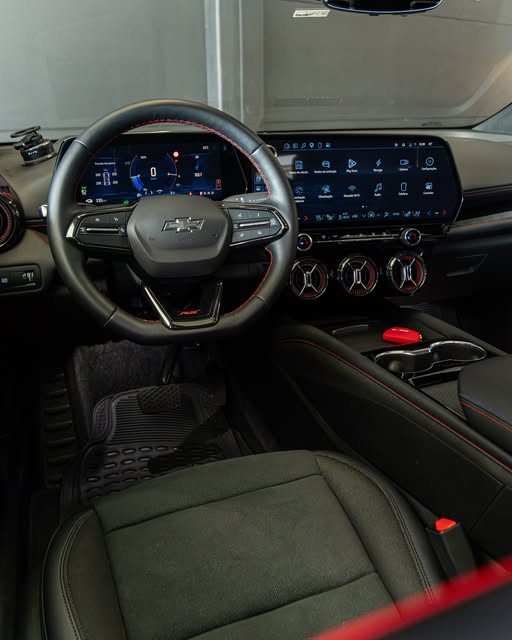 CHEVROLET BLAZER EV RS - Imagem 4