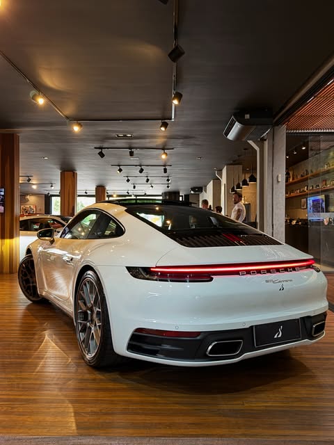 PORSCHE 911 - Imagem 14