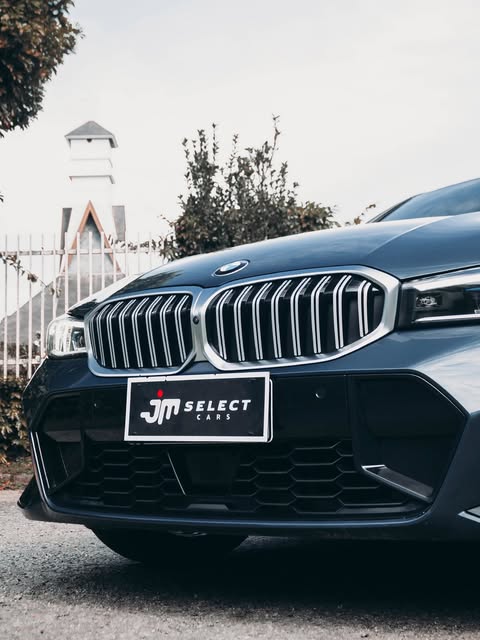 BMW 320I M SPORT - Imagem 8