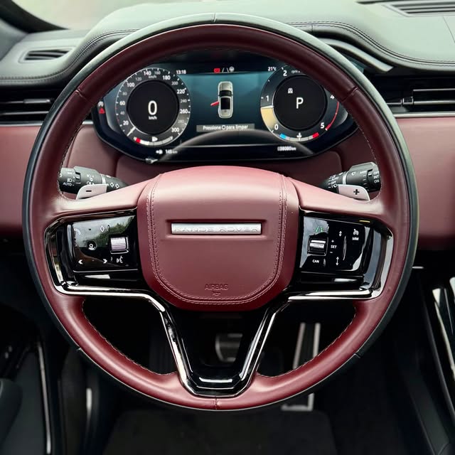 LAND ROVER RANGE ROVER D350 HSE AWD - Imagem 2