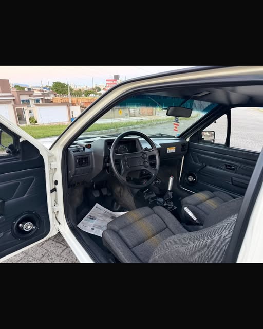 VOLKSWAGEN SAVEIRO - Imagem 4
