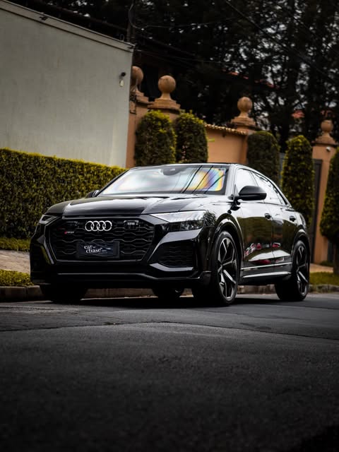 AUDI RS Q8 - Imagem 1