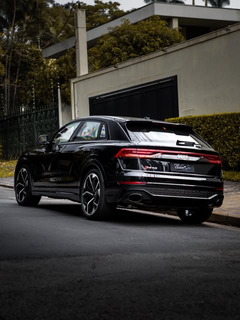 AUDI RS Q8 - Imagem 5