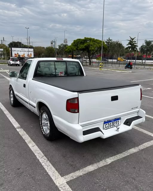 CHEVROLET S10 - Imagem 3