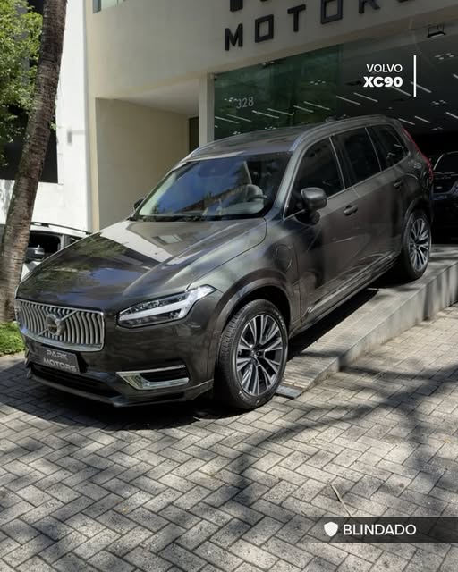 VOLVO XC90 INSCRIPTION EXPRESSION - Imagem 1