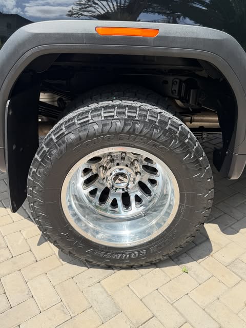 GMC SIERRA DENALI ULTIMATE - Imagem 8