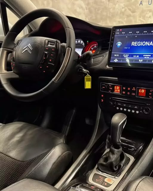 CITROËN C5 TOURER EXCLUSIVE - Imagem 3
