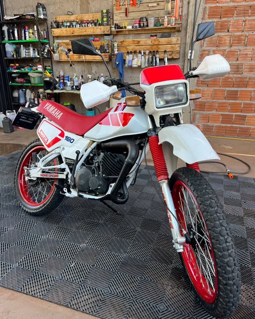 YAMAHA DT 180 - Imagem 3