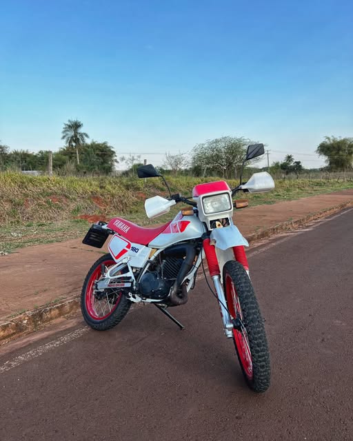YAMAHA DT 180 - Imagem 5