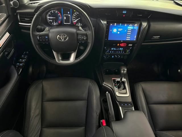 TOYOTA HILUX SRX PLATINUM - Imagem 5