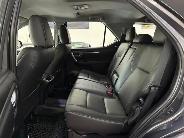 TOYOTA HILUX SRX PLATINUM - Imagem 6