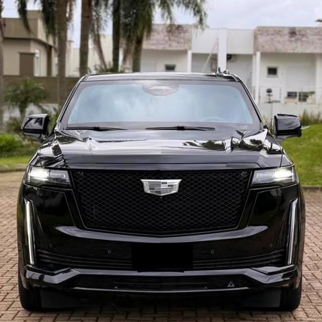 CADILLAC ESCALADE PLATINUM - Imagem 11