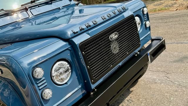 LAND ROVER DEFENDER 90 CSW - Imagem 6