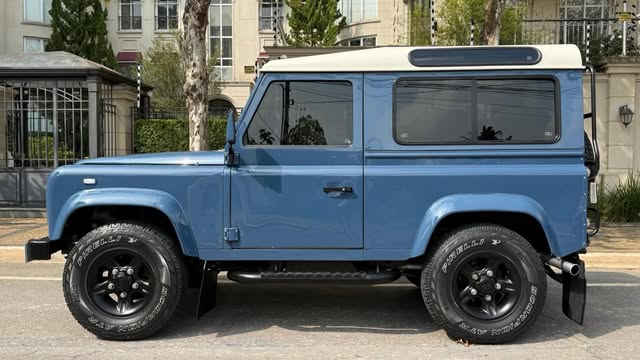 LAND ROVER DEFENDER 90 CSW - Imagem 7
