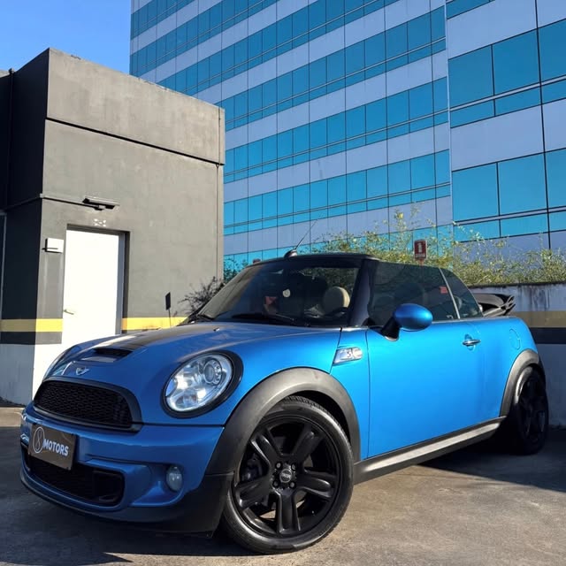 MINI COOPER S CABRIO - Imagem 3
