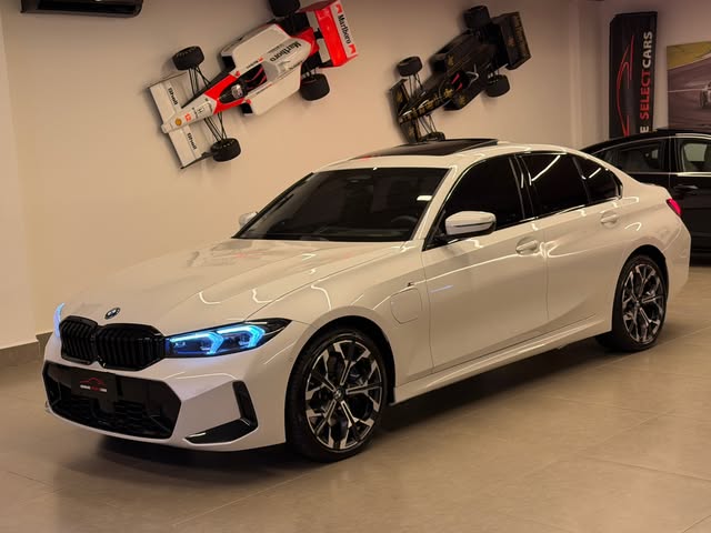 BMW 330E M SPORT - Imagem 1