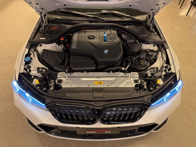 BMW 330E M SPORT - Imagem 14