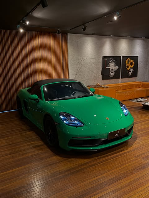 PORSCHE 718 BOXSTER 4.0 GTS - Imagem 16