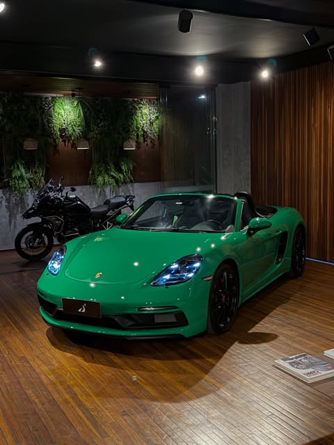 PORSCHE 718 BOXSTER 4.0 GTS - Imagem 6