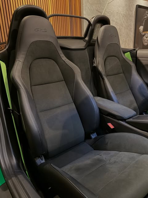 PORSCHE 718 BOXSTER 4.0 GTS - Imagem 10