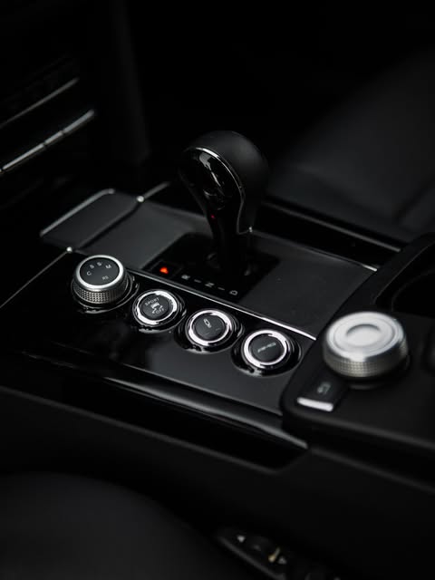 MERCEDES-BENZ E 63 AMG - Imagem 17