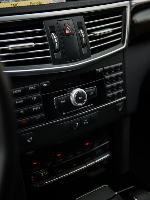 MERCEDES-BENZ E 63 AMG - Imagem 19