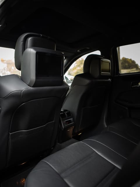 MERCEDES-BENZ E 63 AMG - Imagem 20
