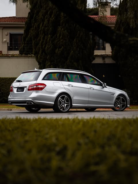 MERCEDES-BENZ E 63 AMG - Imagem 5