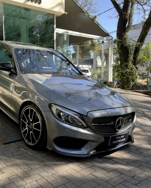 MERCEDES-BENZ C 43 AMG - Imagem 4